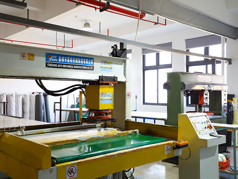 농구 가죽 절단